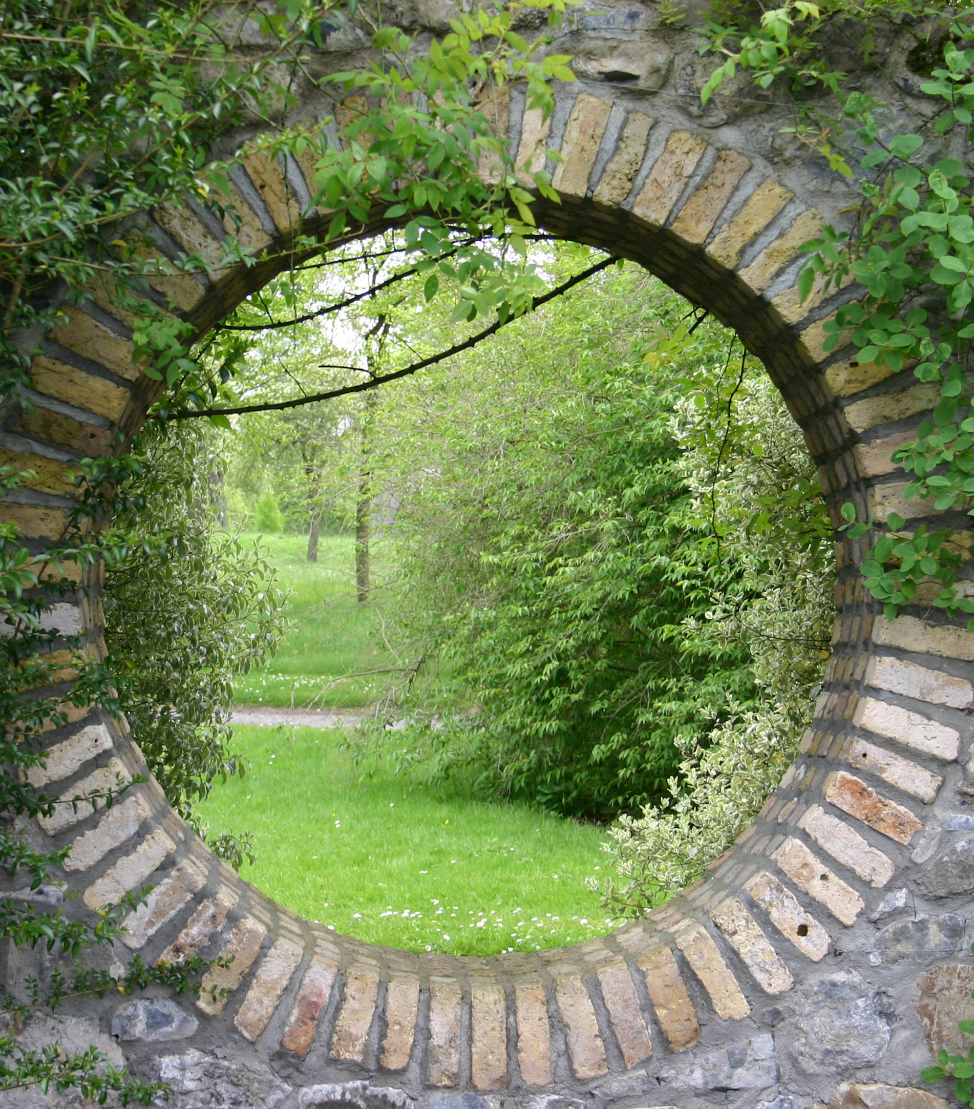 arched garden passage