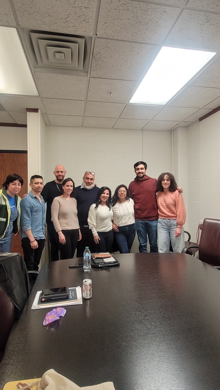 Fernando visits Iowa class