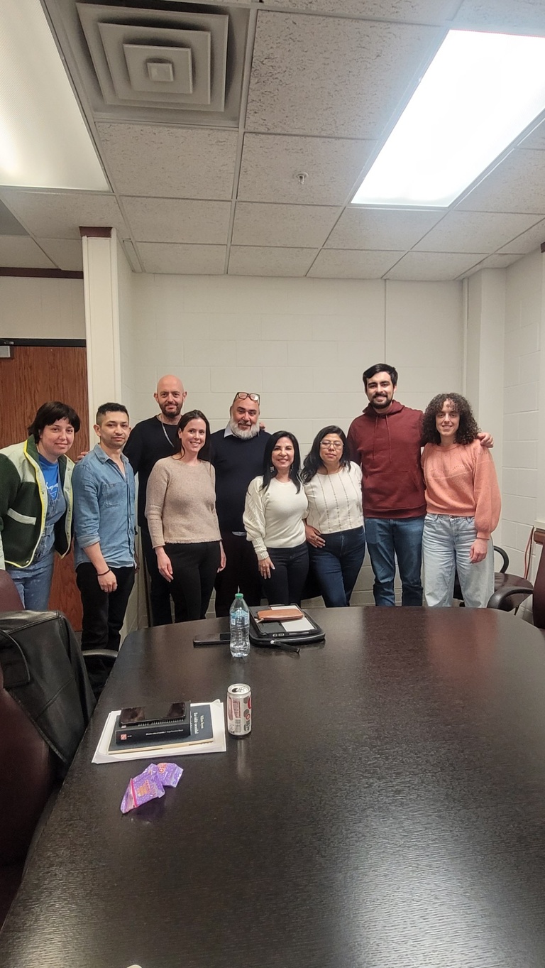 Fernando visits Iowa class