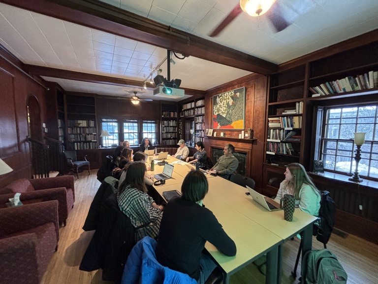 Class meeting in Obermann library